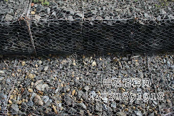 護(hù)坡格賓石籠