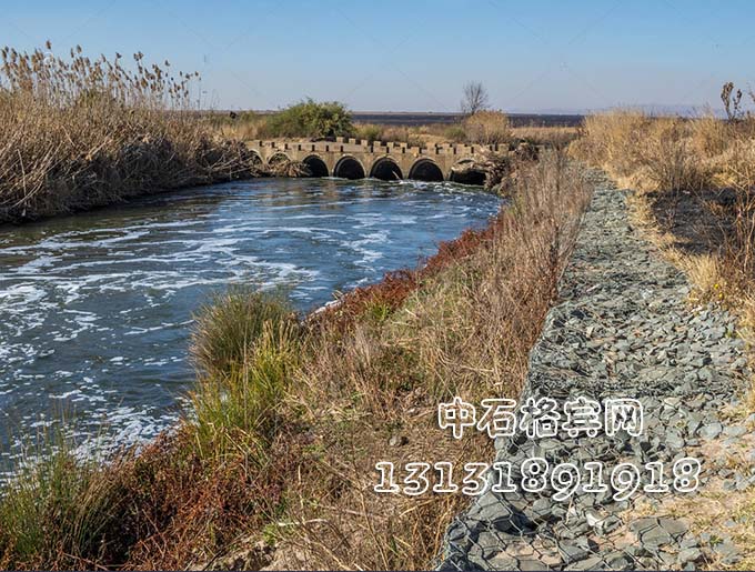 護(hù)腳格賓石籠